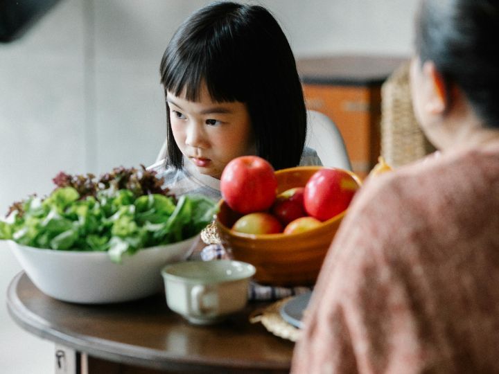 Detail: 4 Trik Mengatasi Anak Susah Makan